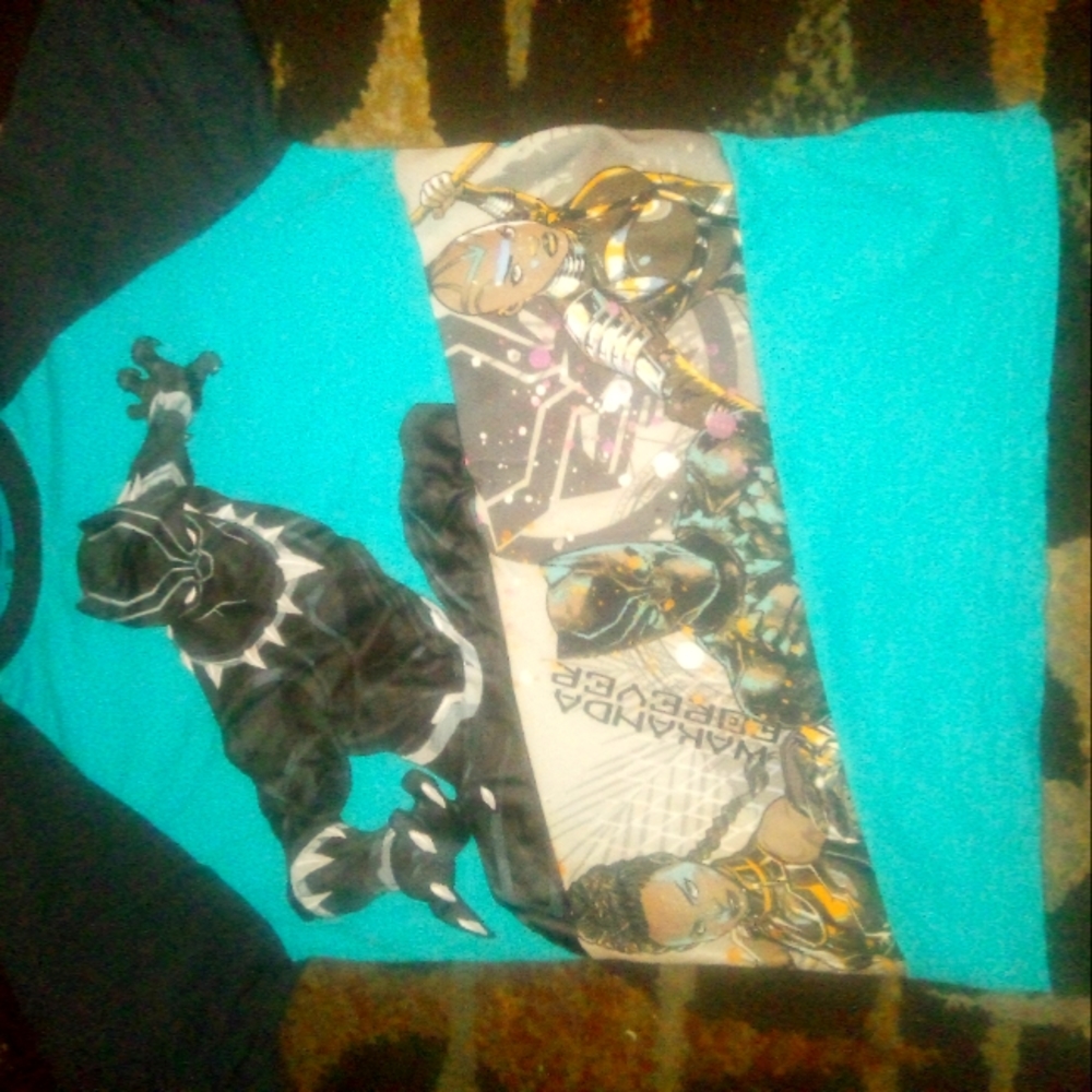 Boys back panther shrit